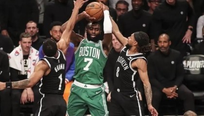  杜兰特关键球失手，篮网加时惜败凯尔特人