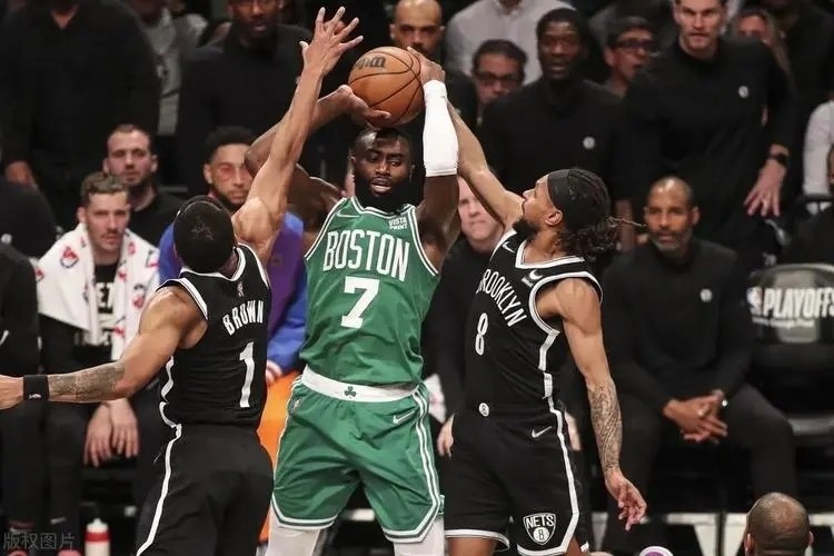  杜兰特关键球失手，篮网加时惜败凯尔特人